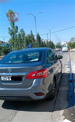 نیسان سێنترا